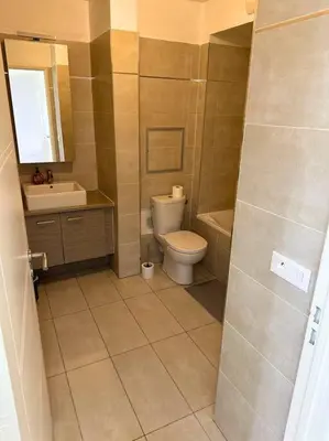 Salle de bains dans l'établissement Magnifique Appart. spacieux 8P/ Défense-Courbevoie