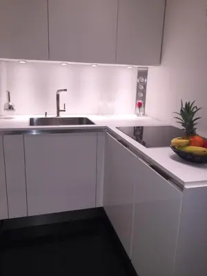 Cuisine ou kitchenette dans l'établissement Appartement Trocadero Eiffel Tower - Air Conditioning