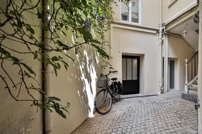 Vélo sur le terrain de l'établissement Blue Nights Appartement 49 ou dans les environs