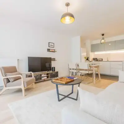 Modern apartment - 2BR-5P - Puces de Saint-Ouen