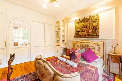 Coin salon dans l'établissement GuestReady - Séjour de Charme à Neuilly
