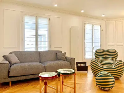 Plan de l'établissement Renovated 23 2BR 6P Champs Elysées-Arc de Triomphe
