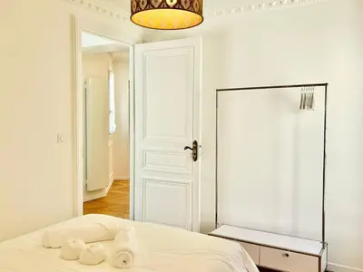 Plan de l'établissement Renovated 23 2BR 6P Champs Elysées-Arc de Triomphe