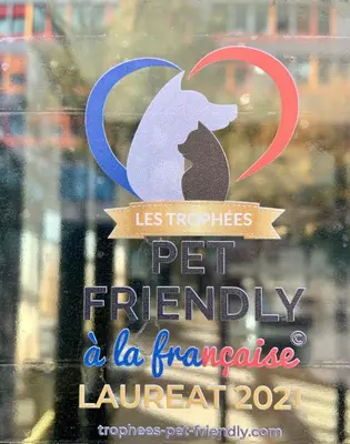 Certificat, récompense, panneau ou autre document affiché dans l'établissement B&B HOTEL Paris Porte des Lilas
