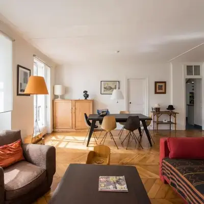 Legendre - Spacieux appartement à Batignolles