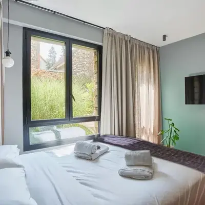 Studio in Neuilly Porte Maillot by Studio prestige