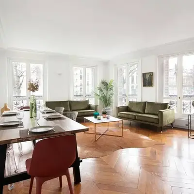 Sweet Luxury Home Arc the Triomphe near Champs Elysées and Palais des Congrès 8 ppl