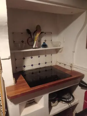 Cuisine ou kitchenette dans l'établissement 2 pièces Paris 9 ème