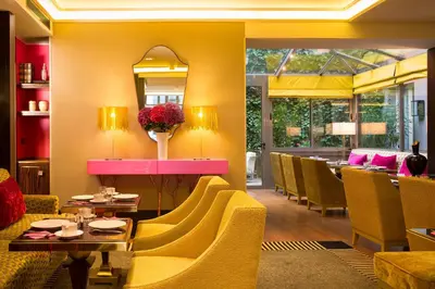 Coin salon dans l'établissement Hôtel Baume