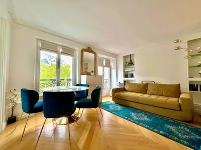 Coin salon dans l'établissement Studio près des Champs-Élysées