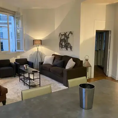 Appartement 3 chambres Paris 7e