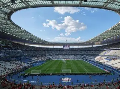Plan de l'établissement BIG logement , Stade de France à pied, PARIS, métro , parking gratuit
