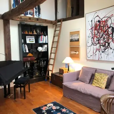 Charming apartment on top floor in Marais -5P