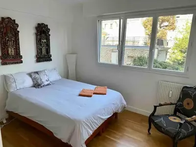 Un ou plusieurs lits dans un hébergement de l'établissement Private bedrooms near Eiffel Tower