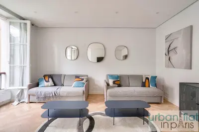 Coin salon dans l'établissement 127 - Spacious 4BR in Montorgueil