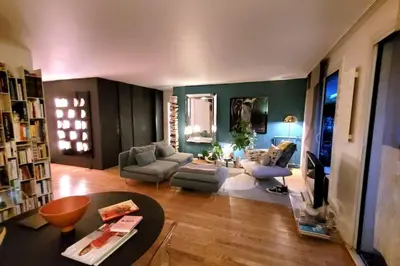 Coin salon dans l'établissement Lovely Artist Appartment
