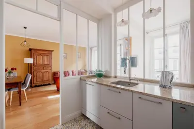 Cuisine ou kitchenette dans l'établissement Veeve - Amber Blush