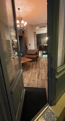 Coin salon dans l'établissement Superbe Hammam à Paris Montparnasse