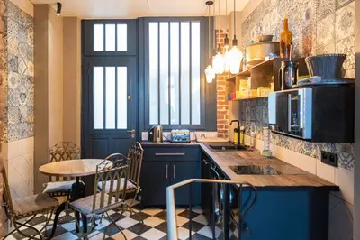 Cuisine ou kitchenette dans l'établissement Superbe Hammam à Paris Montparnasse