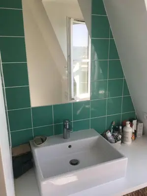 Salle de bains dans l'établissement La Garde