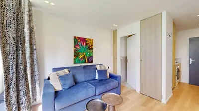 Coin salon dans l'établissement 313 Suite Lemon - Superbe Appartement à Paris