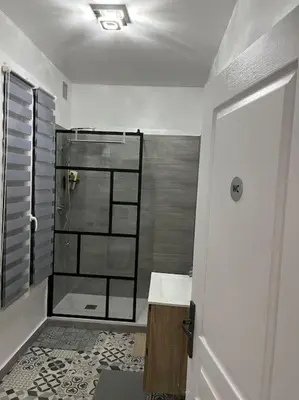 Salle de bains dans l'établissement B1 Appart 2022 - 10min PARIS/EXPO - 5 rooms/6 beds