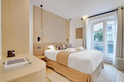 Plan de l'établissement Incredible flat - 4 BR-10P - Matignon - Champs Elysées