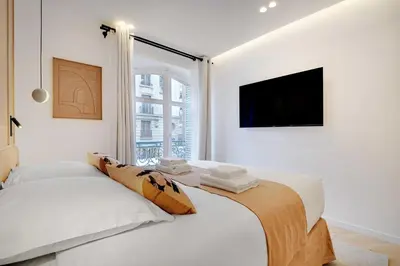 Plan de l'établissement Incredible flat - 4 BR-10P - Matignon - Champs Elysées