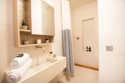 Salle de bains dans l'établissement GuestReady - Charmant studio à 10 mins du Louvre