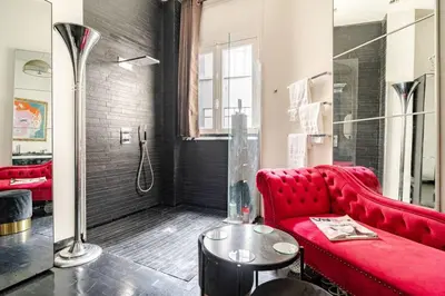Salle de bains dans l'établissement Le Loft du Triangle D'or
