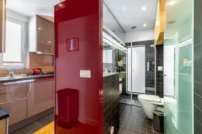 Salle de bains dans l'établissement GuestReady -Appart lumineux près de la Place d'Italie