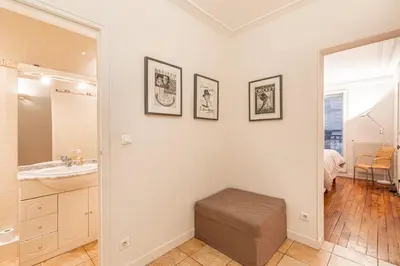Salle de bains dans l'établissement GuestReady - Superb Appt près du Pathéon