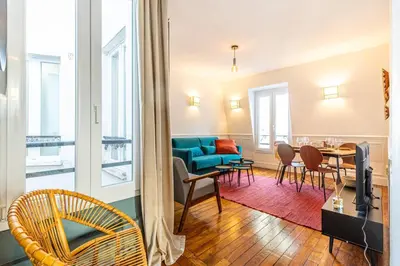 Coin salon dans l'établissement GuestReady - Appt Élégant près de la Tour Eiffel