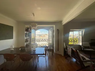 Plan de l'établissement Superbe appartement de 120m2 en plein Paris