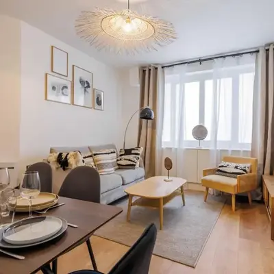 Modern apartment - 2BR-6P - République