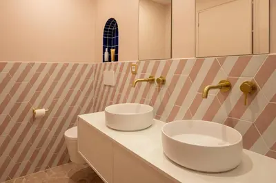 Salle de bains dans l'établissement Branded New Loft Riviera Style - 8 guests - Vanves