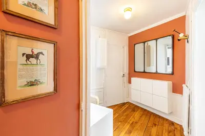 Salle de bains dans l'établissement GuestReady - Un appartement élégant dans le 5e Arr