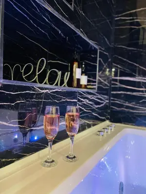 Boissons dans l'établissement Relax Room proche PARIS Porte de Versailles