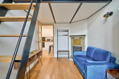 Cuisine ou kitchenette dans l'établissement GuestReady - Bel appartement près du zoo de Paris