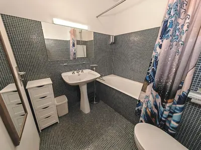 Salle de bains dans l'établissement Appartement avec balcon et parking à Paris Alésia