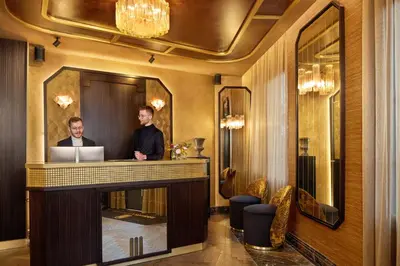 Clients de l'établissement Maison Cassandre