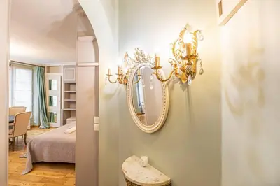 Un ou plusieurs lits dans un hébergement de l'établissement GuestReady - Lux Studio - In Le Marais