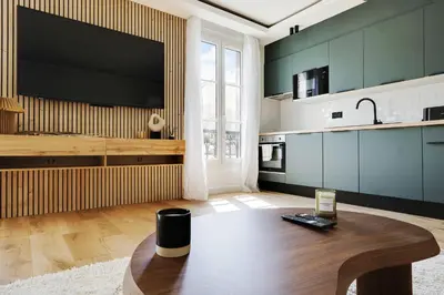 Cuisine ou kitchenette dans l'établissement PARIS 13 - Magnifique appartement L013