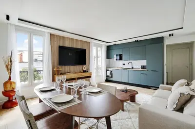 Cuisine ou kitchenette dans l'établissement PARIS 13 - Magnifique appartement L013
