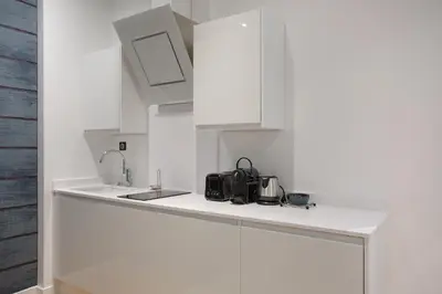 Cuisine ou kitchenette dans l'établissement Apartment Saint Germain des Prés by Studio prestige