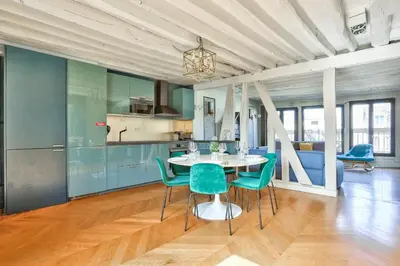 Plan de l'établissement Le Marais Superb Apartment Terrace Paris Free Netflix