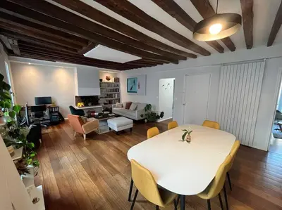 Coin salon dans l'établissement Lovely large apartment (4p) near Montparnasse