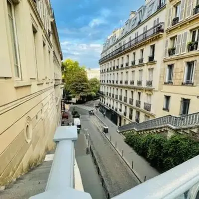 Superbe loft Pigalle / Opéra