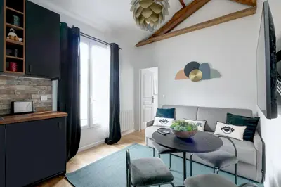 Coin salon dans l'établissement Au centre de paris - 4pax