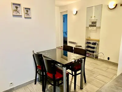 Plan de l'établissement Bastillle two bedroom APT